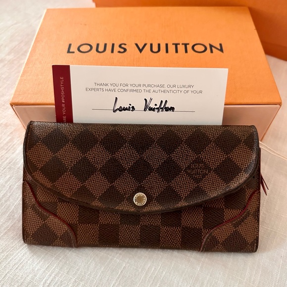 Authentic Louis Vuitton Caissa Wallet - Picture 9 of 12